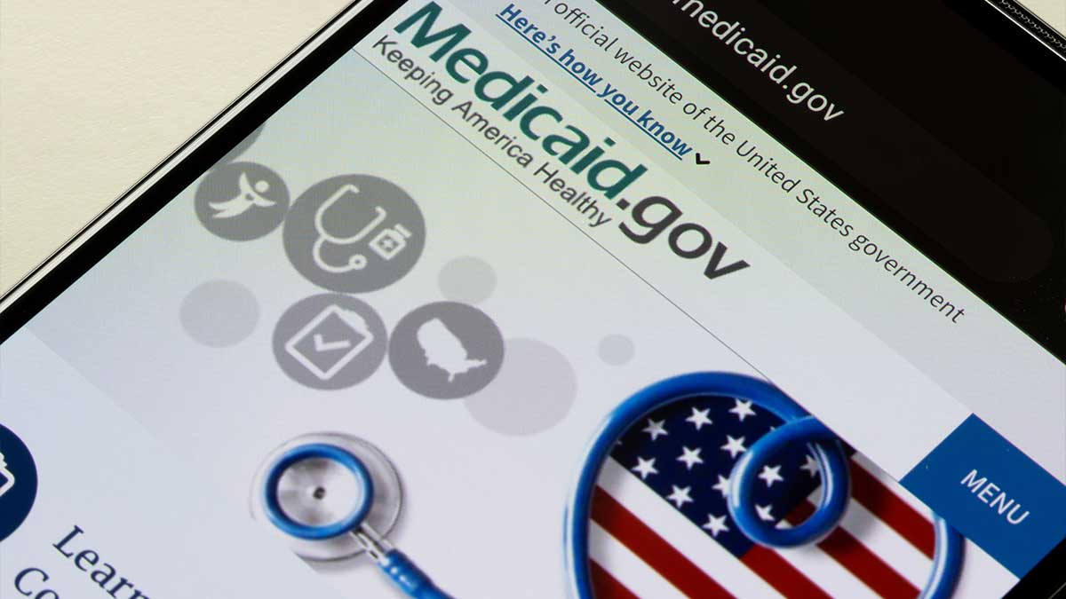 Texas Families Struggle as Hundreds of Thousands Lose Medicaid Coverage